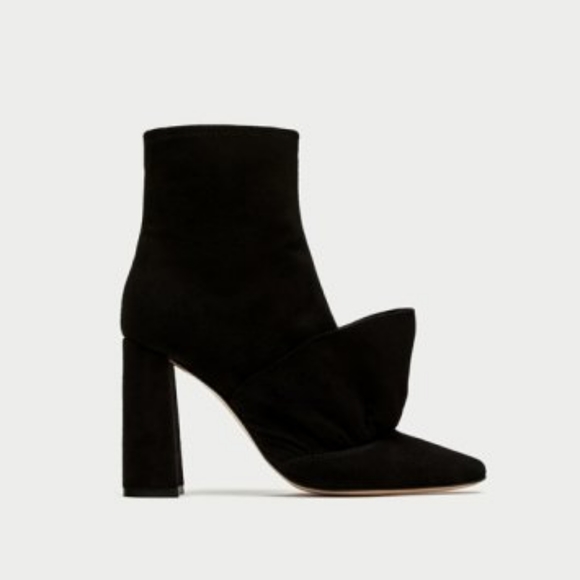 ZARA Black Suede Ruffle Booties - Picture 11 of 11
